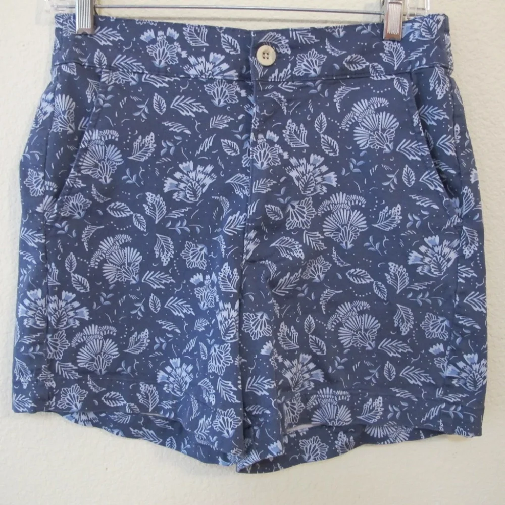 Jachs Girlfriend Blue Printed Chino Shorts Size small